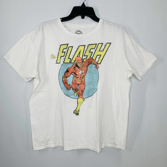 DC Comics Flash Speed Run T-shirt Sz XL - Picture 1 of 5